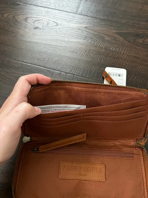 Free People Wallet - Image 7