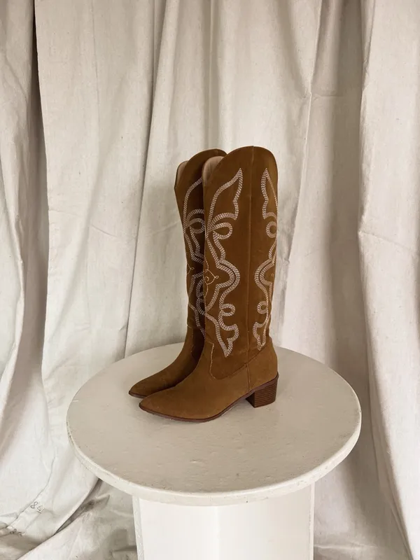 Chase and Chloe Suede Western Knee-High Boots in Brown - Image 4