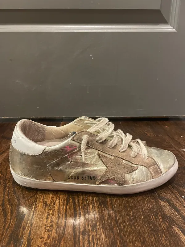 Golden Goose Metallic Low-Top Sneakers - Image 6