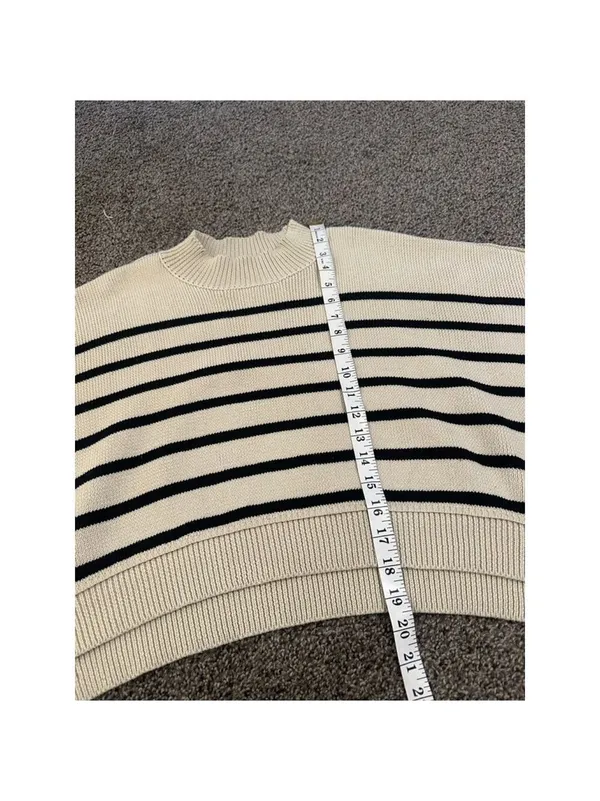 COMMENSE Crew Neck Sweater Off White Black Medium - Image 8