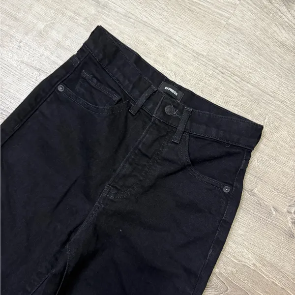 •EXPRESS• HIGH RISE STRAIGHT ANKLE JEANS - Image 6