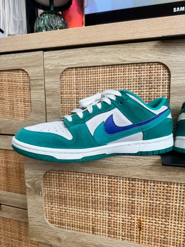 Green Nike Dunks - Image 5