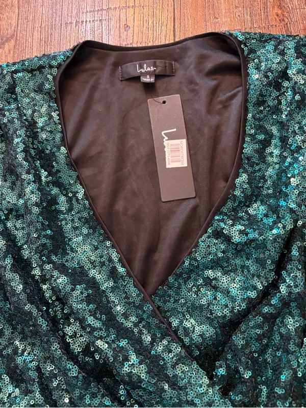 Lulus‎ Get Festive Emerald Green Sequin Mini Dress Small NWT Ruched Bodycon - Image 6