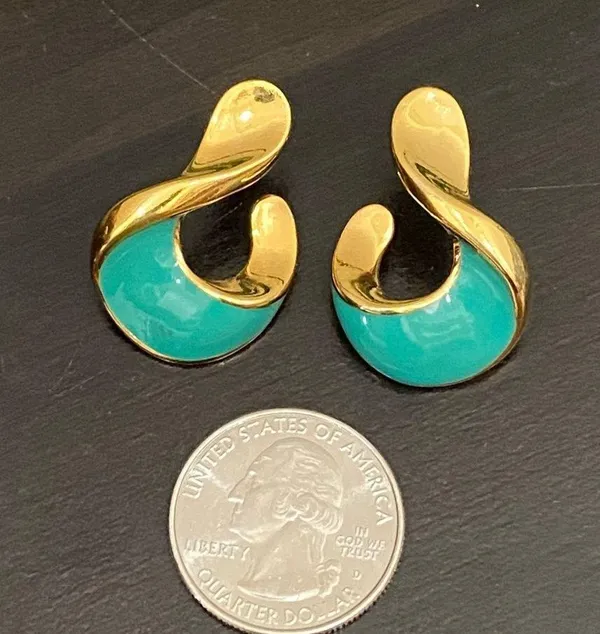 Vintage 90’s AVON “Hint of Color” Surgical Steel Post Turquoise Enamel Earrings - Image 6