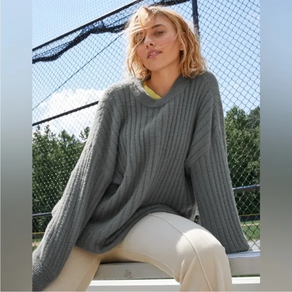Aerie Buttercream Ribbed Oversized Sweater Green XL Soft Crewneck Pullover - Image 4