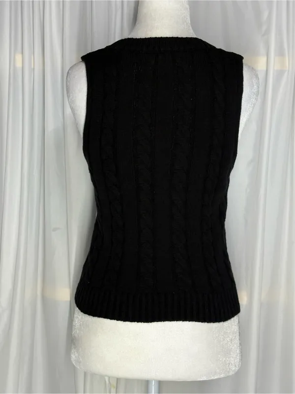 Forever 21 Black Cable Knit Sleeveless Sweater Vest Size M - Image 2