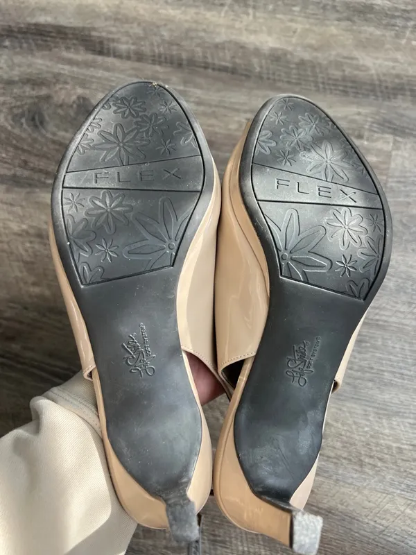LifeStride Teller Slingback Peep Toe Heels Taupe Patent Leather Size 10m - Image 5