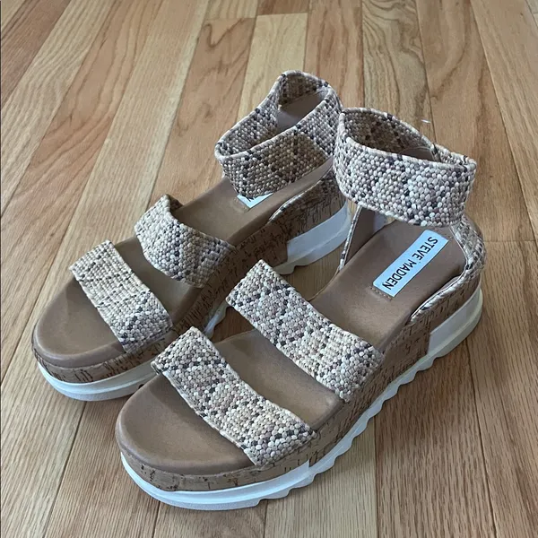 Steve Madden Platform Sandals Womens 6 Tan Bandi Snake Print Casual - Image 2