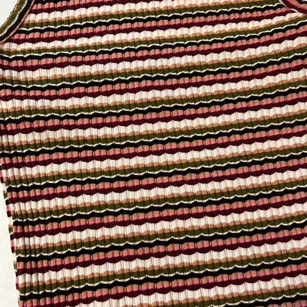 American Eagle Striped tank Top - Image 4