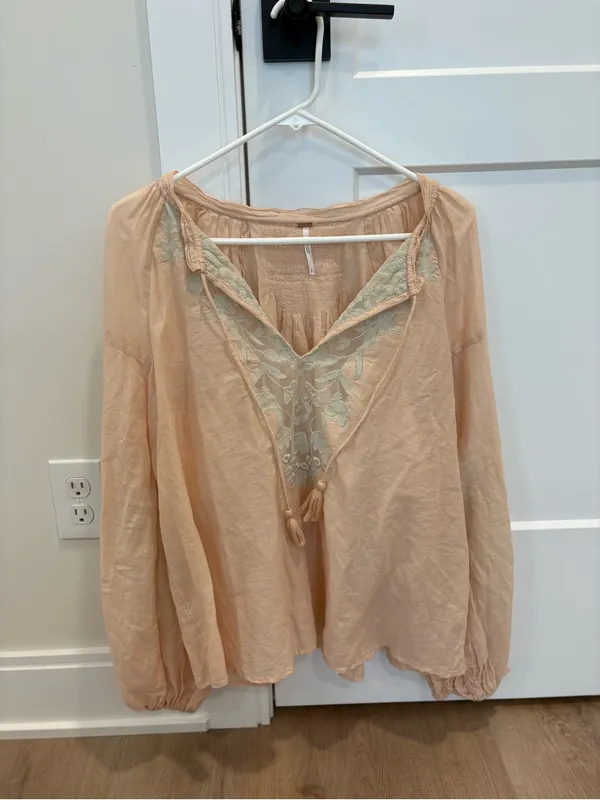 Free People Shinla Blouse Size Small - Image 2