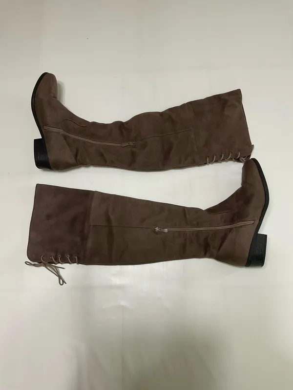 Women’s Brown Taupe Faux Suede Knee High Boots Size 8.5 Lace Up Side Zip Low Heel - Image 2