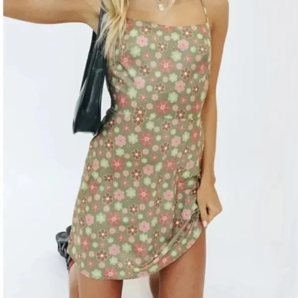 Verge Girl Green Hippie Retro Floral Silky Open Back Mini Dress NEW US Size 2 - Image 2
