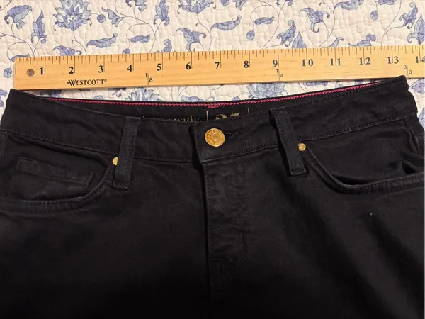 Late Spade womens 25 Black denim skinny jeans Broome Street model - Image 9