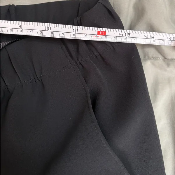 Babaton Aritzia Black Jogger Trousers Size XS EUC‎ Like New - Image 3