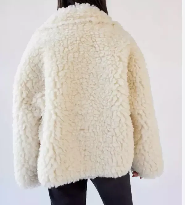 Urban Outfitters White Cream Poppy Oversized Sherpa Fluffy Jacket Coat - Image 4