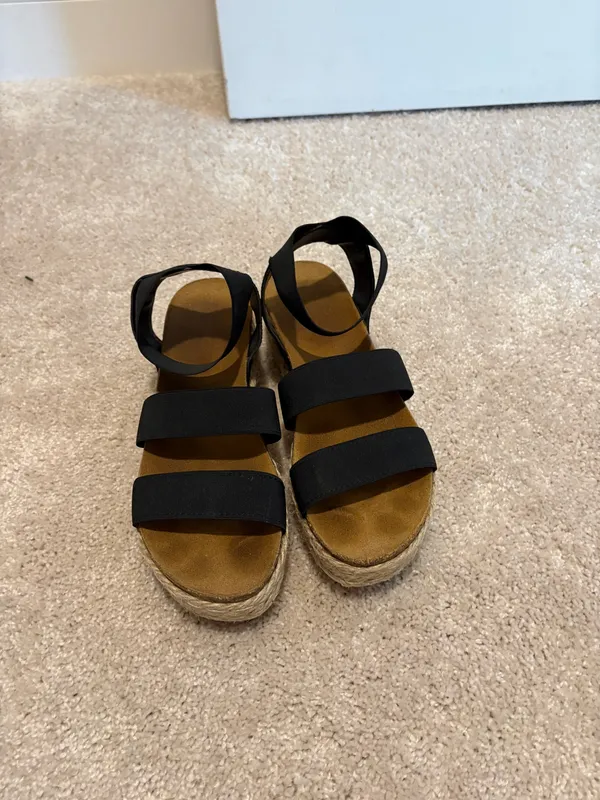 Steve Madden Sandals Platform - Image 2