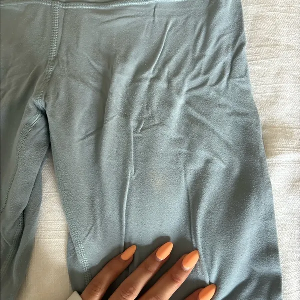 Light blue lululemon align legging - Image 3