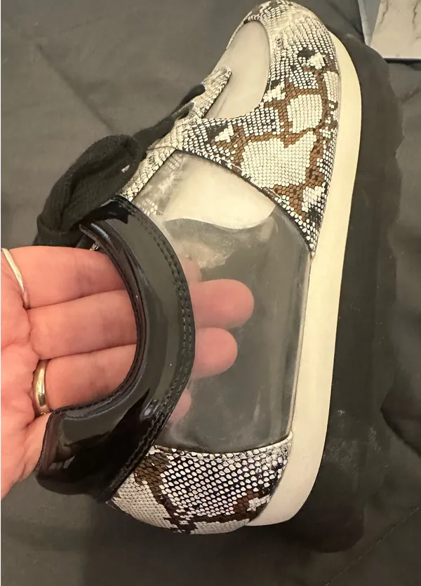 Jessica Rich Transparent Sneaker in Gold Size 39 - VERY RARE - NEW WITH BOX - Image 3