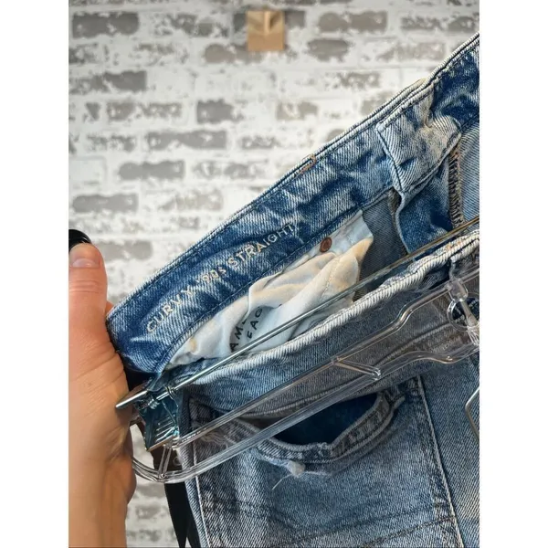 American Eagle | women curvy 90’s straight distressed denim - Image 4