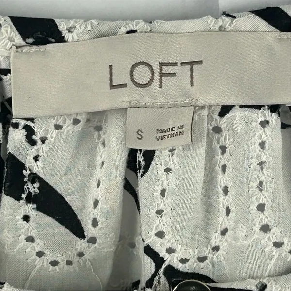 LOFT Women's Sleeveless Floral Eyelet Tank Top White Size S‎ Casual - Image 11