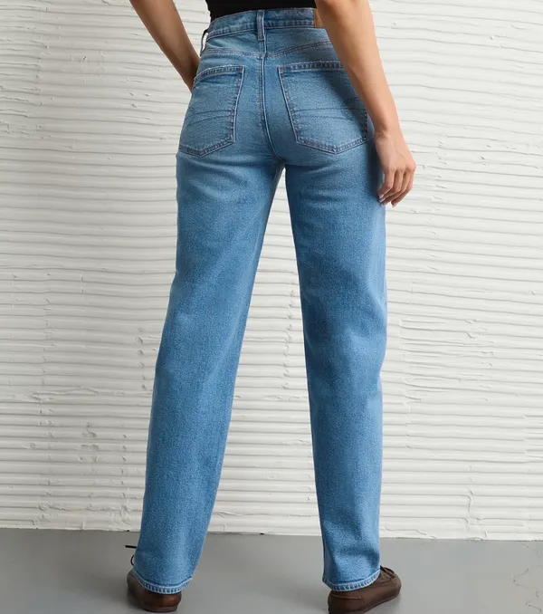 American Eagle Strigid jeans 4 pair! - Image 2