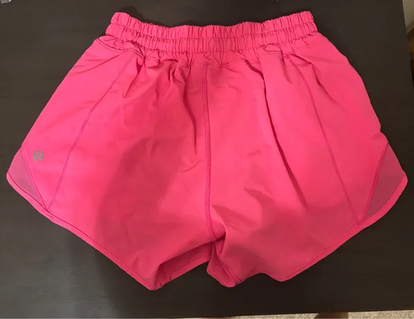 Lululemon Hotty Hot Shorts 4" - Image 2