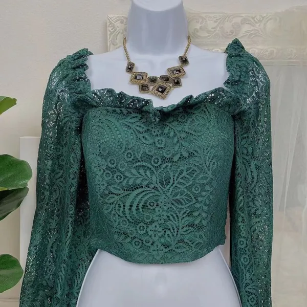 Bellevue Charlotte Green Lace Smock Ruffle Casual Blouse Top Size Small NWT - Image 2