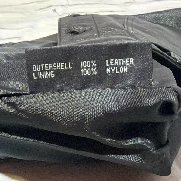 Leather Button Fly Micro Shorts Sz 4 First Bare Back 12in Rise‎ 90's Vintage - Image 6