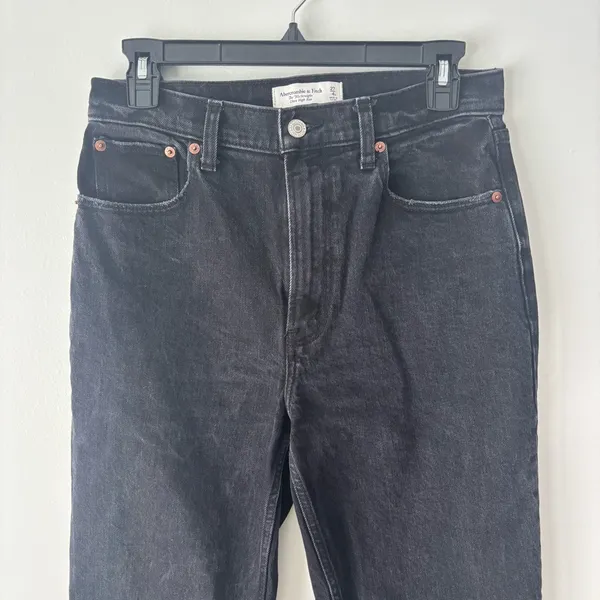 Abercrombie & Fitch The 90s Straight Ultra High Rise Black Denim Jeans - Image 2