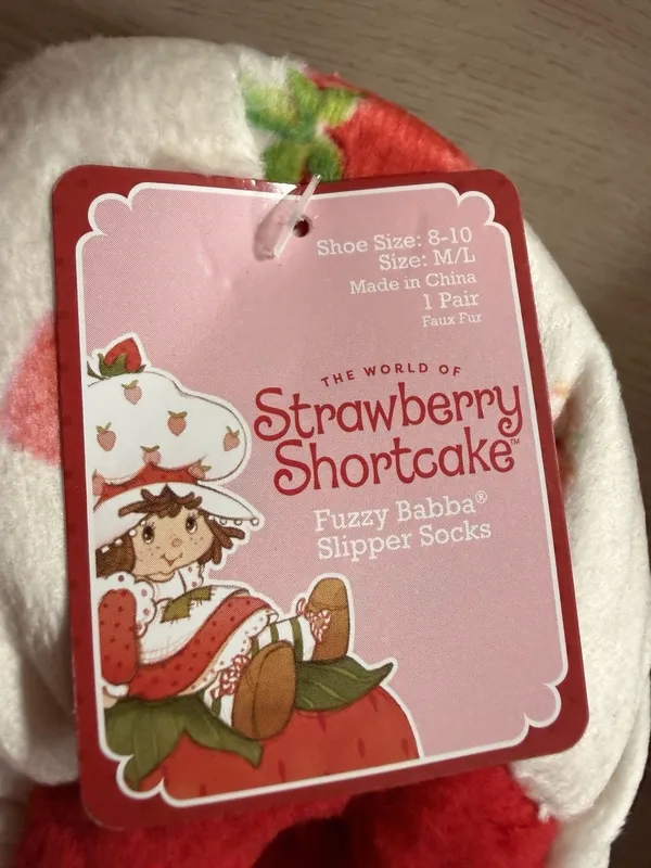 Strawberry Shortcake Fuzzy Babba Slipper Socks Size M/L - Image 5