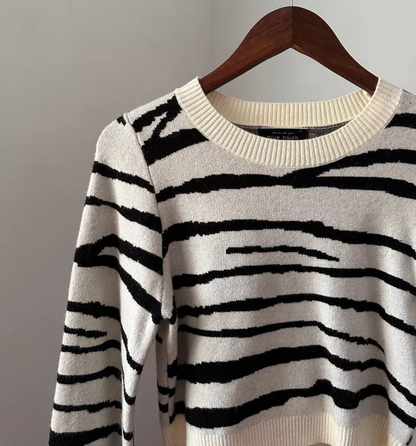 Blue Blush Zebra Crop Sweater - Image 3
