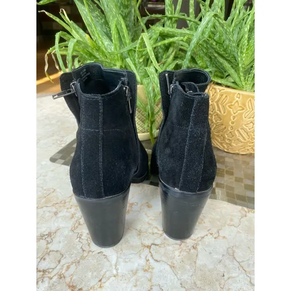 Dolce Vita Stunna black suede ankle boots size 9.5 - Image 8