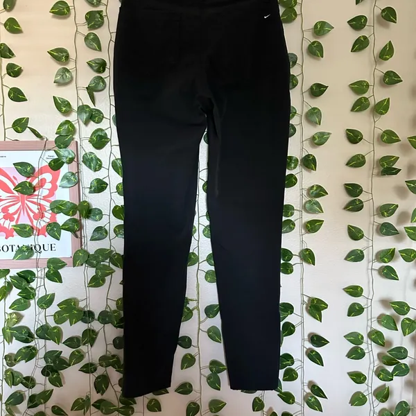 Nike black pants/ jeans size 0 slim fit women’s - Image 5