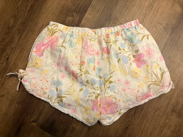 Altar'd State Cotton Floral Printed Shorts - Image 2