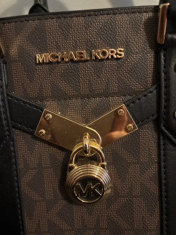 Michael Kors Handbag Crossbody - Image 3
