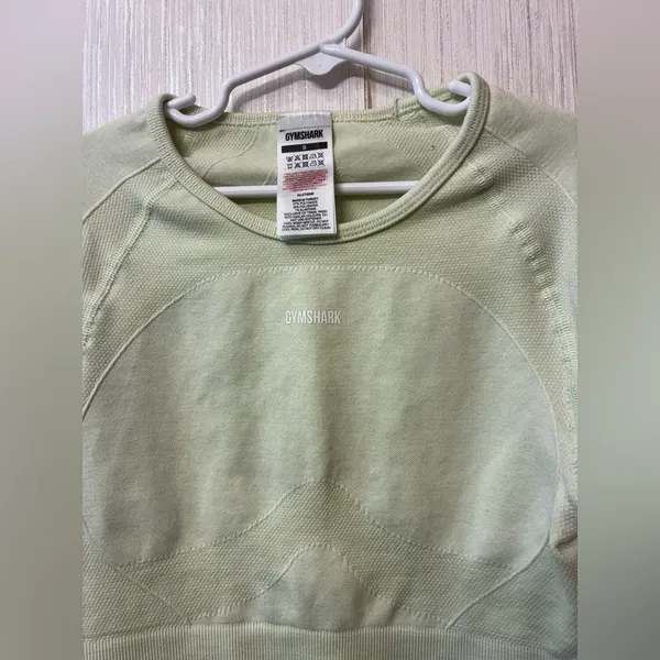 Gym Shark Shirt Women's S Pale Green Long‎ Sleeve Cropped Thumb Holes Open Back - Image 3