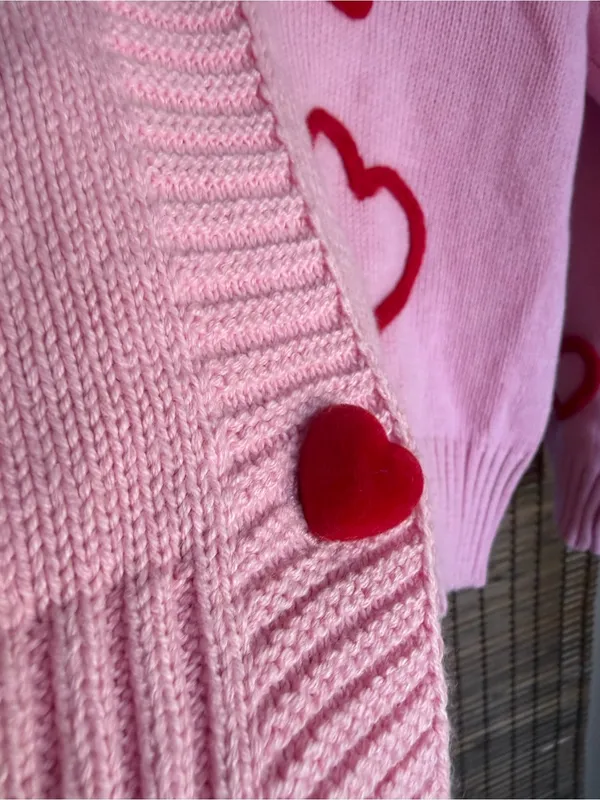 NWT 33 Degrees Pink Heart Graphic Cardigan Size Medium - Image 4
