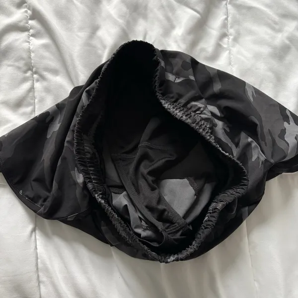 ATHLETA Mesh Racer Run Shorts Womens XXS‎ Black Camo Running Workout Activewear - Image 5