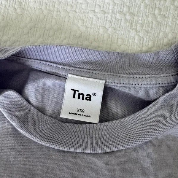 Aritzia TNA crop top - Image 2