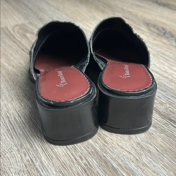BareTraps Black Leather “Coupe” Slip-On Shoes Size 7.5 Medium - Image 6