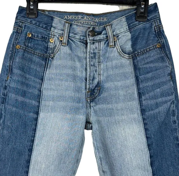 American Eagle SZ 6 Vintage Hi-Rise Cropped Jeans Button-Fly Two-Tone Chewed Hem - Image 2