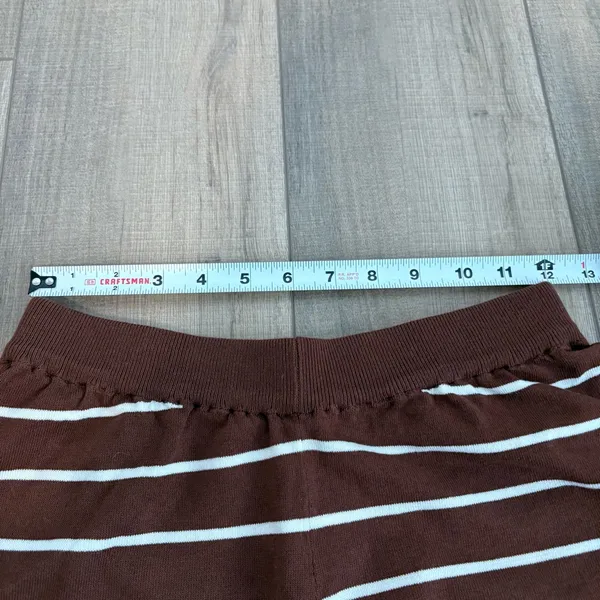 Striped Sweater Sweat Shorts brown‎ white size small - Image 3