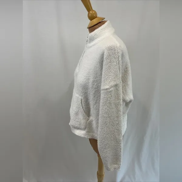 RDI Women's Large 1/2 Zip Pullover‎ Top White Cozy Long Sleeve Athleisure Sporty - Image 5