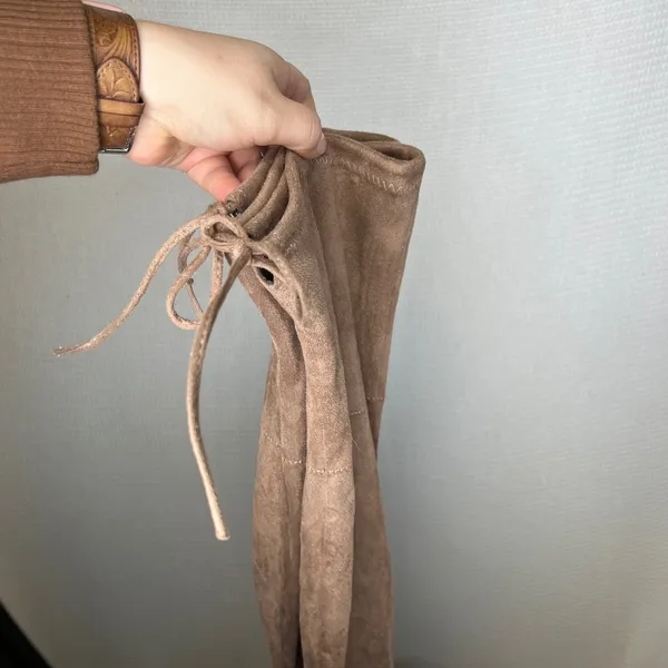 Forever 21 Womens Taupe Suede Over The Knee Boots Block Heel Lace Up Size 7 - Image 4