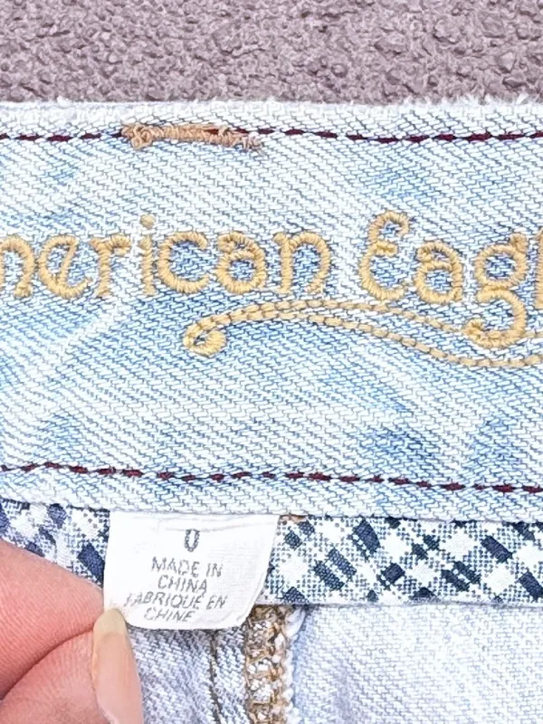 American Eagle Outfitters Light Blue Distressed Denim Mini Skirt Sz 0 - Image 6