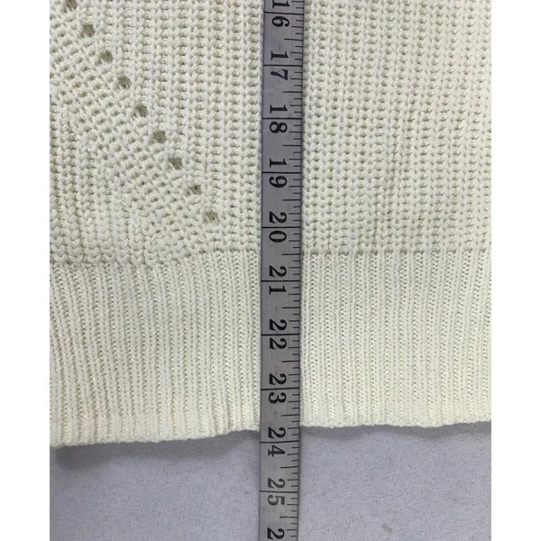 Time & Tru Women's Knitted Cream Sweater - Image 5
