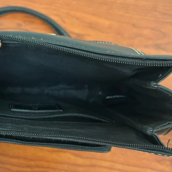 Liz Claiborne Black Crossbody Bag with White Stitching-very CLEAN! - Image 6