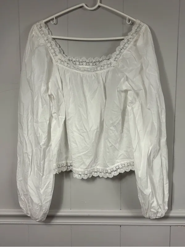 Old Navy White Long-Sleeve Lace Trim Top Square Neck Small Tall Loose Fit Summer - Image 2