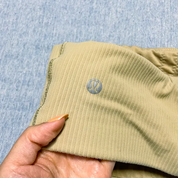 Lululemon Ribbed Nulu Asymmetrical Yoga Bra Size 6 - Image 4