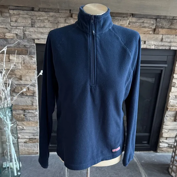 Vineyard Vines Women's Navy Fleece Turtleneck Sweater - Image 3